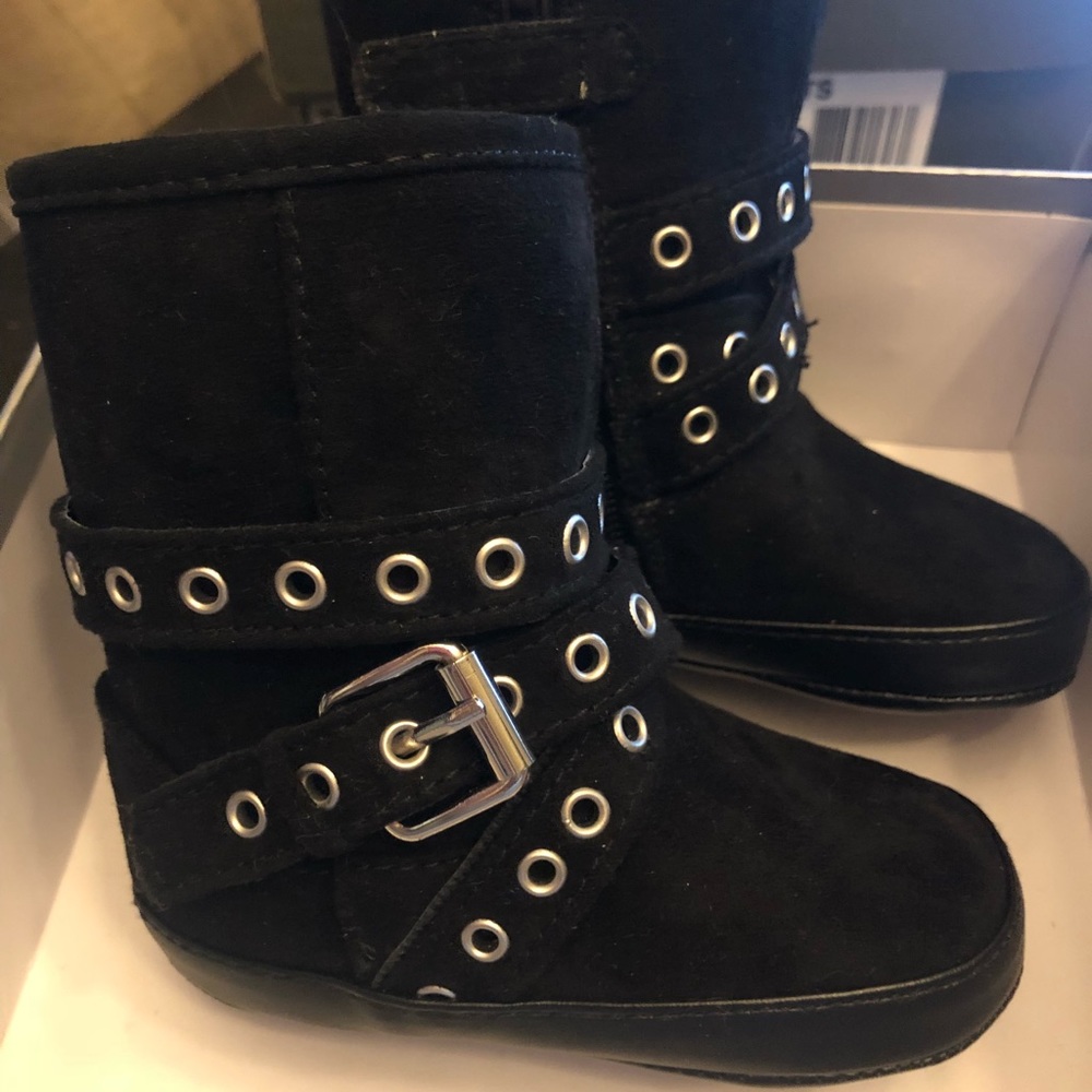BRAND NEW Stuart Weitzman Kid’s Eyelet-K Boot